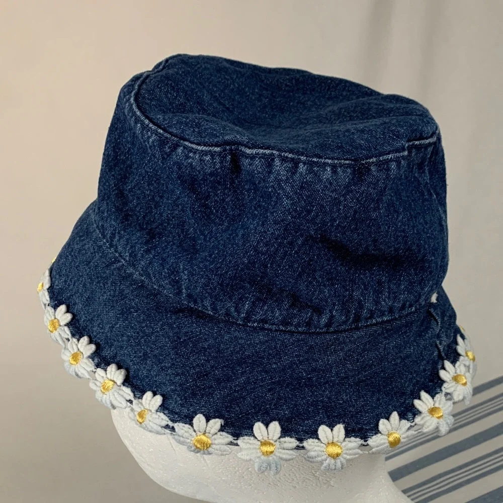 Charming Kids Denim Hat with Daisy Trim Girl's 12-24 Months Bohemian Casual